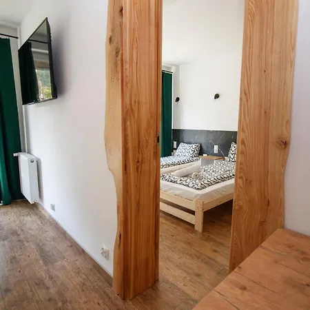 Forrest ヤンタル