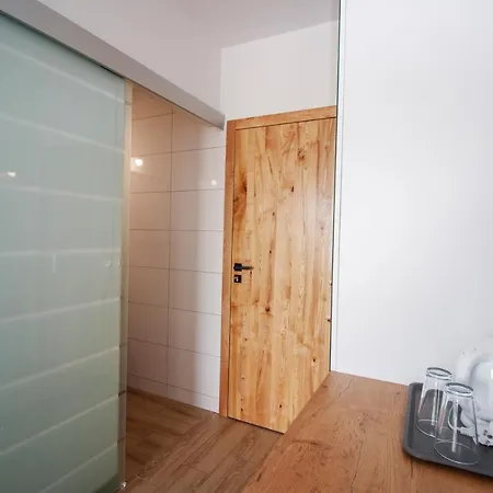 Forrest ベッド・アンド・ブレックファスト 4*