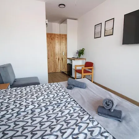 ベッド・アンド・ブレックファスト Forrest